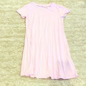 Girls short light pink dress